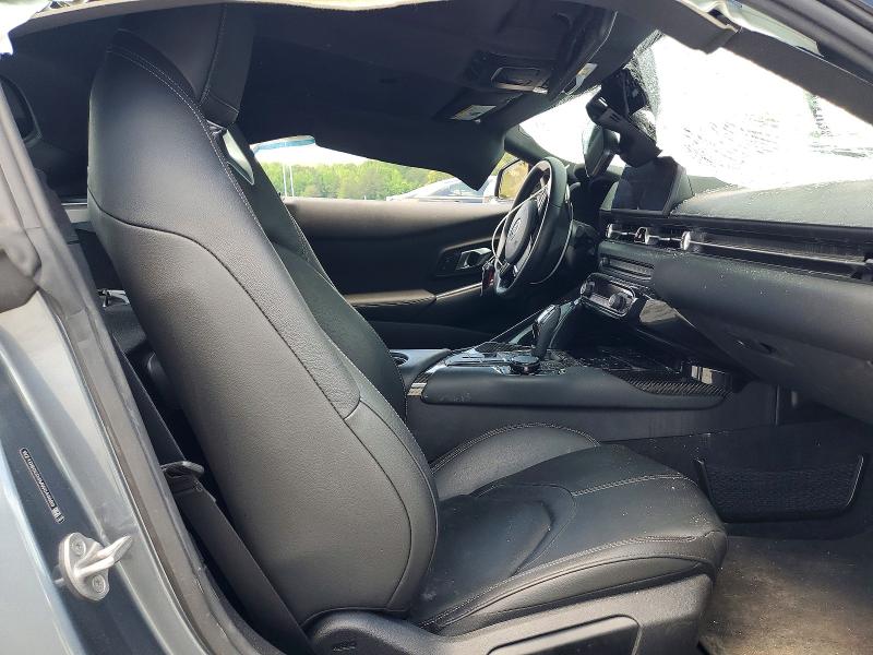 53070966 :رقم المزاد ، WZ1DB0C04MW044689 vin ، 2021 Toyota Gr Supra مزاد بيع