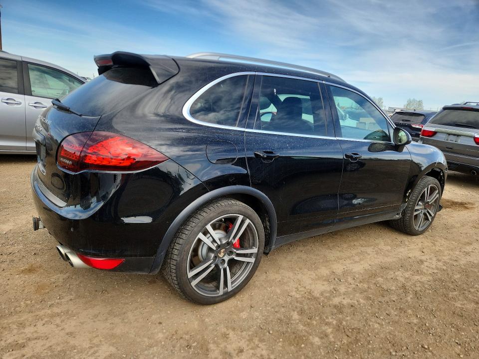 Продаж на аукціоні авто 2012 Porsche Cayenne, vin: WP1AC2A26CLA83085, номер лоту: 53576316