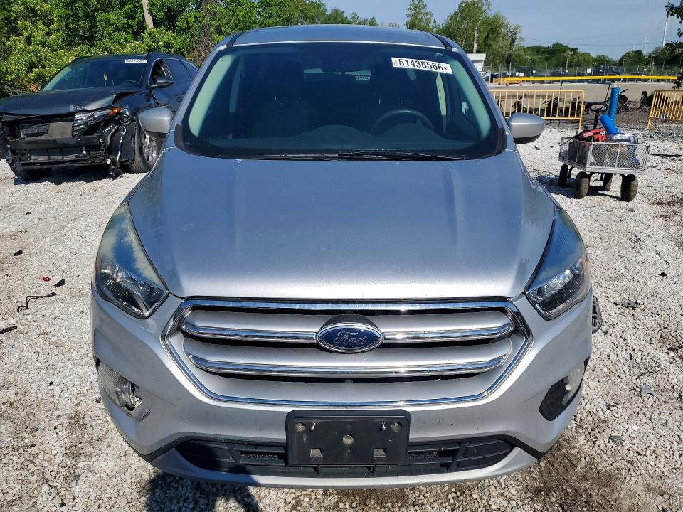 Продаж на аукціоні авто 2017 Ford Escape, vin: 1FMCU0GD0HUF04090, номер лоту: 51435566