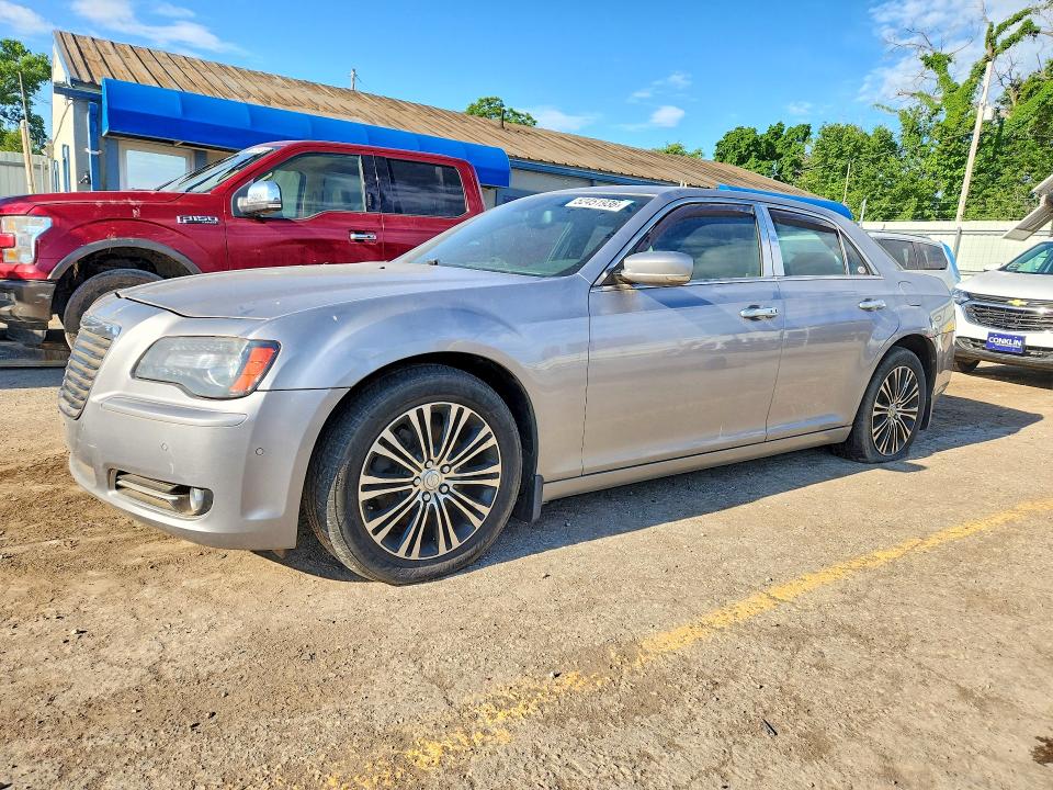 Продажа на аукционе авто 2014 Chrysler 300, vin: 2C3CCAGG3EH120654, номер лота: 52451936