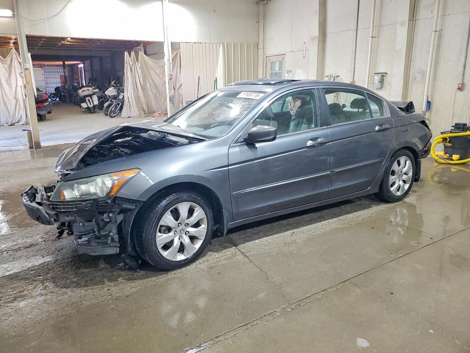 2010 Honda Accord მანქანა იყიდება აუქციონზე, vin: 1HGCP2F81AA032888, აუქციონის ნომერი: 53600776