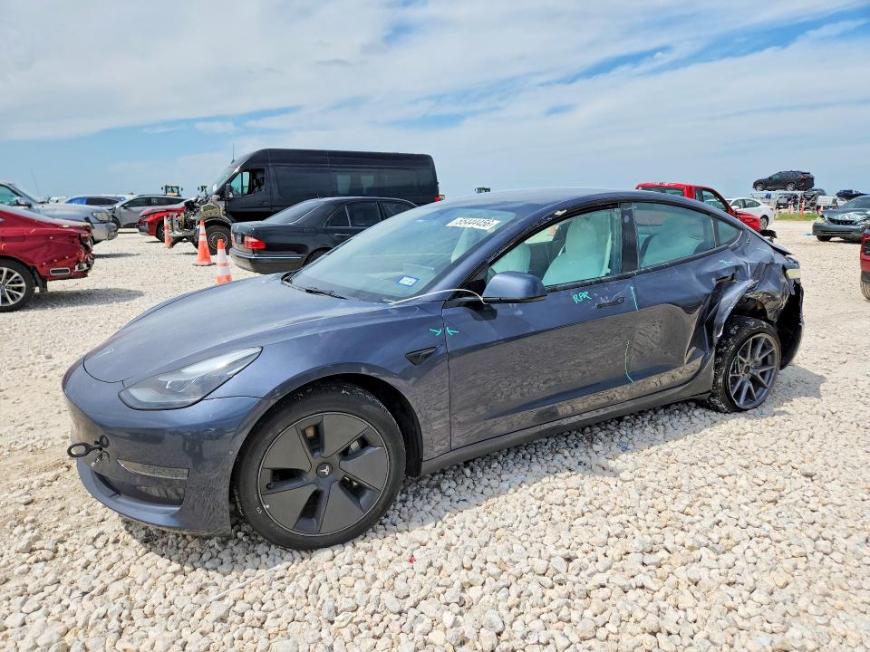 Продажа на аукционе авто 2022 Tesla Model 3, vin: 5YJ3E1EA6NF339327, номер лота: 55444456