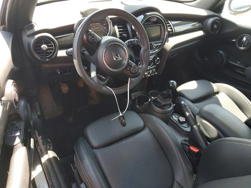 52820176 :رقم المزاد ، WMWXP7C59K2L25289 vin ، 2019 Mini Cooper مزاد بيع