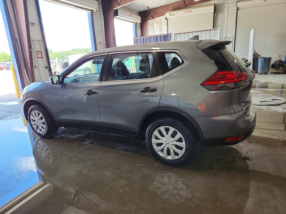 2017 Nissan Rogue მანქანა იყიდება აუქციონზე, vin: JN8AT2MT9HW130142, აუქციონის ნომერი: 51787936