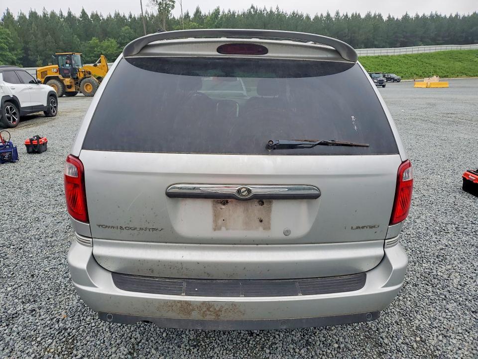 2005 Chrysler Town & Country მანქანა იყიდება აუქციონზე, vin: 2C4GP64L85R338065, აუქციონის ნომერი: 54467686