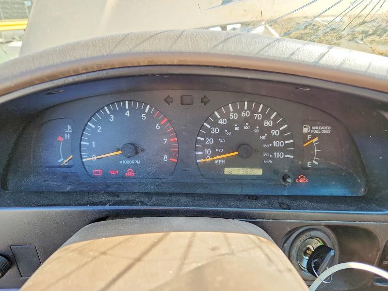 51920716 :رقم المزاد ، 4TAVL52N6YZ676636 vin ، 2000 Toyota Tacoma مزاد بيع