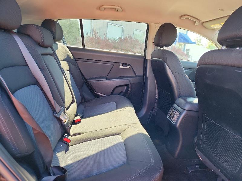 52163876 :رقم المزاد ، KNDPBCAC2G7871258 vin ، 2016 Kia Sportage مزاد بيع