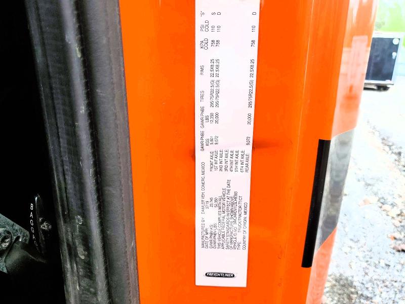 53240906 :رقم المزاد ، 3AKJHHDV1LSLH9393 vin ، 2020 Freigliner Cascadia 126 مزاد بيع