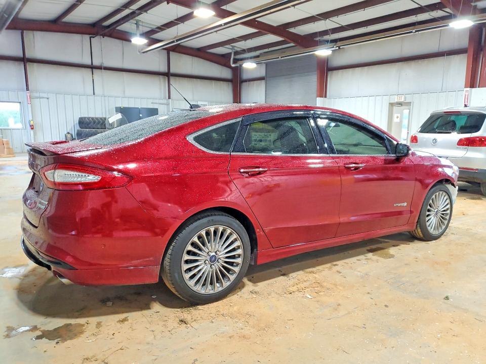 Продажа на аукционе авто 2014 Ford Fusion, vin: 3FA6P0RU6ER284355, номер лота: 52400256