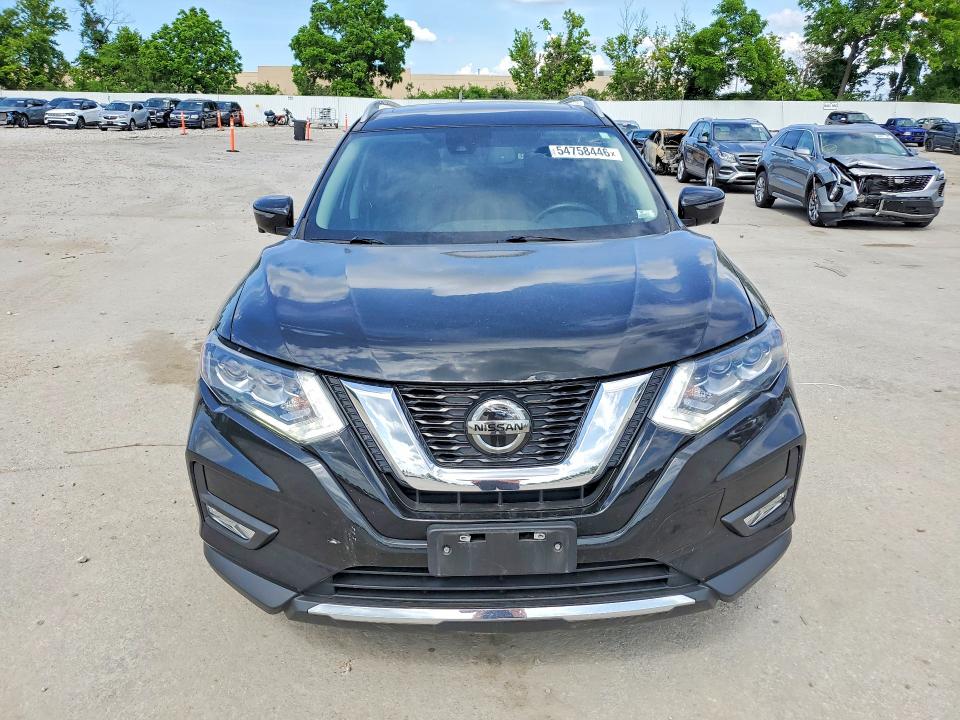 54758446 :رقم المزاد ، 5N1AT2MT5JC760271 vin ، 2018 Nissan Rogue مزاد بيع