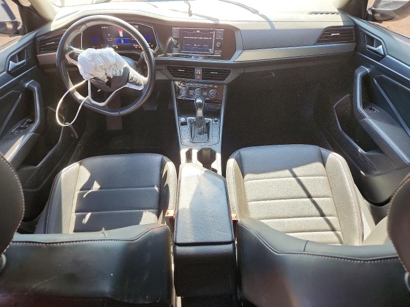 54202426 :رقم المزاد ، 3VWEM7BU1NM013117 vin ، 2022 Volkswagen Jetta مزاد بيع