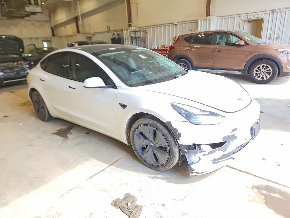 Auction sale of the 2023 Tesla Model 3, vin: 5YJ3E1EA1PF435160, lot number: 53763356