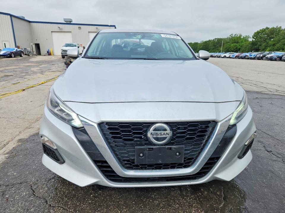 Продажа на аукционе авто 2022 Nissan Altima, vin: 1N4BL4DV3NN374504, номер лота: 54181256
