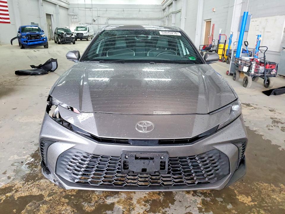 Продаж на аукціоні авто 2025 Toyota Camry, vin: 4T1DAACK5SU562341, номер лоту: 53045216