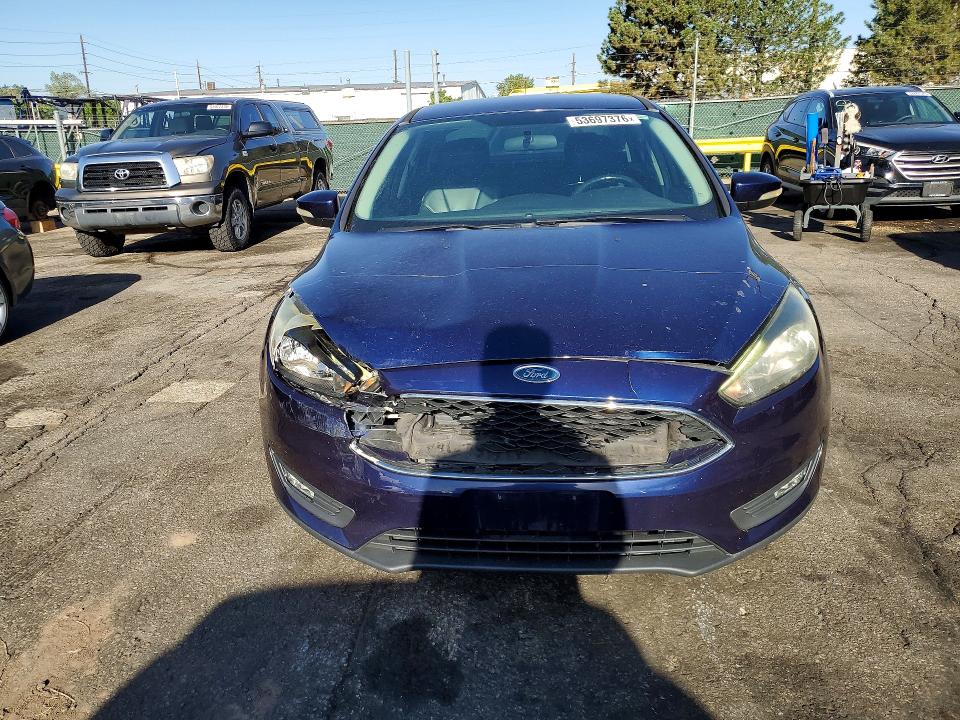 53697376 :رقم المزاد ، 1FADP3F26GL387529 vin ، 2016 Ford Focus مزاد بيع