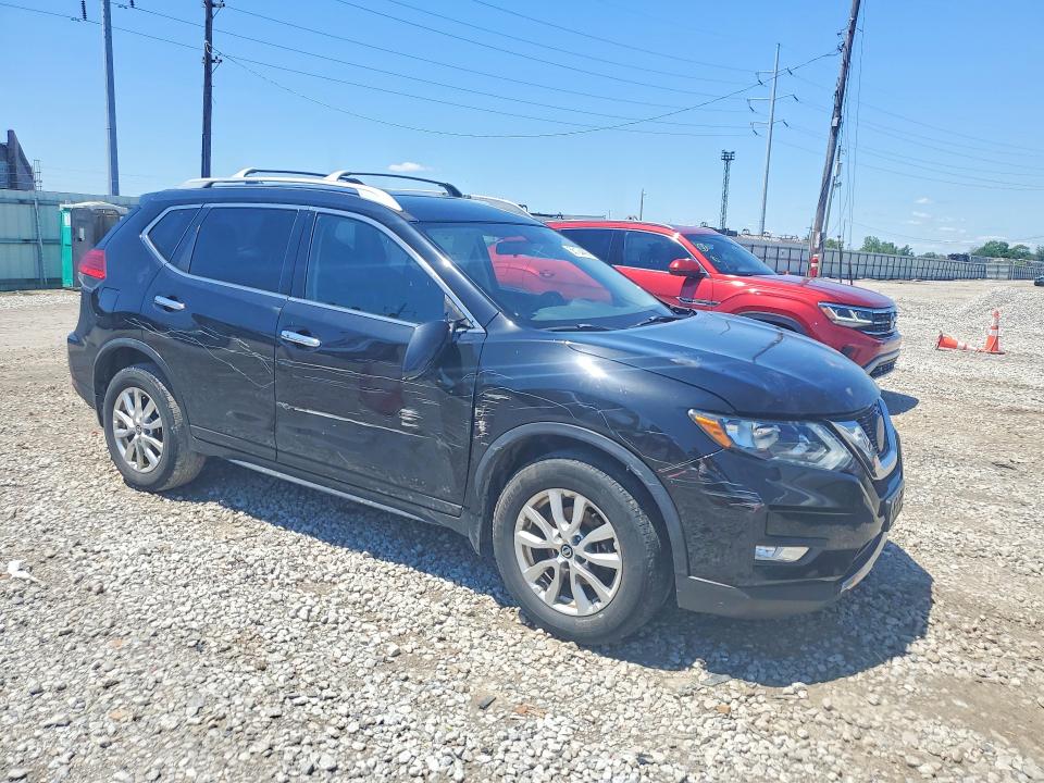 2017 Nissan Rogue მანქანა იყიდება აუქციონზე, vin: JN8AT2MV4HW001579, აუქციონის ნომერი: 55124406