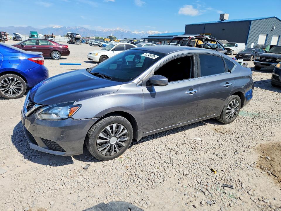 Продажа на аукционе авто 2017 Nissan Sentra, vin: 3N1AB7AP0HY256873, номер лота: 52749806