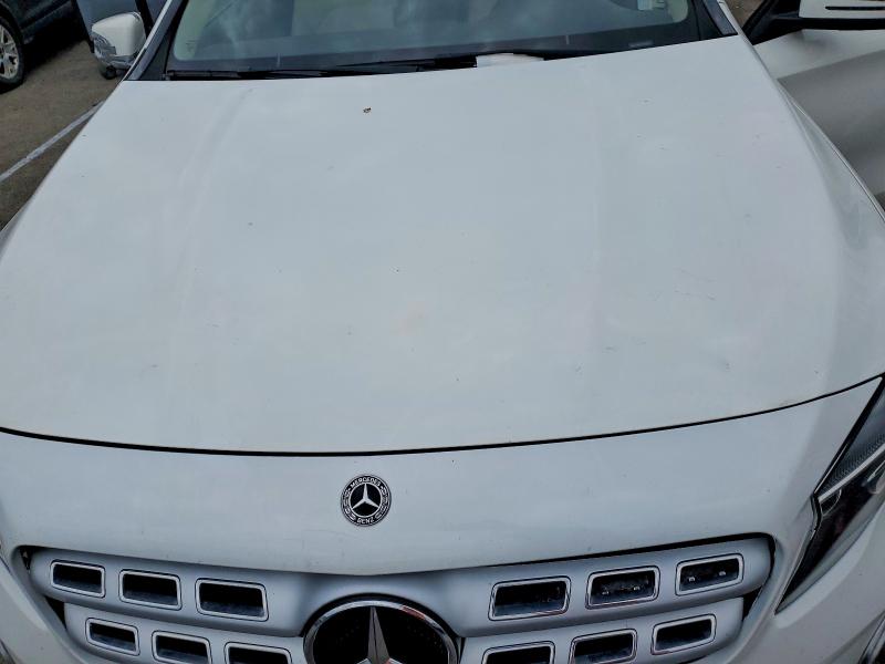 52124066 :رقم المزاد ، WDCTG4EB3JJ479482 vin ، 2018 Mercedes-benz Gla مزاد بيع