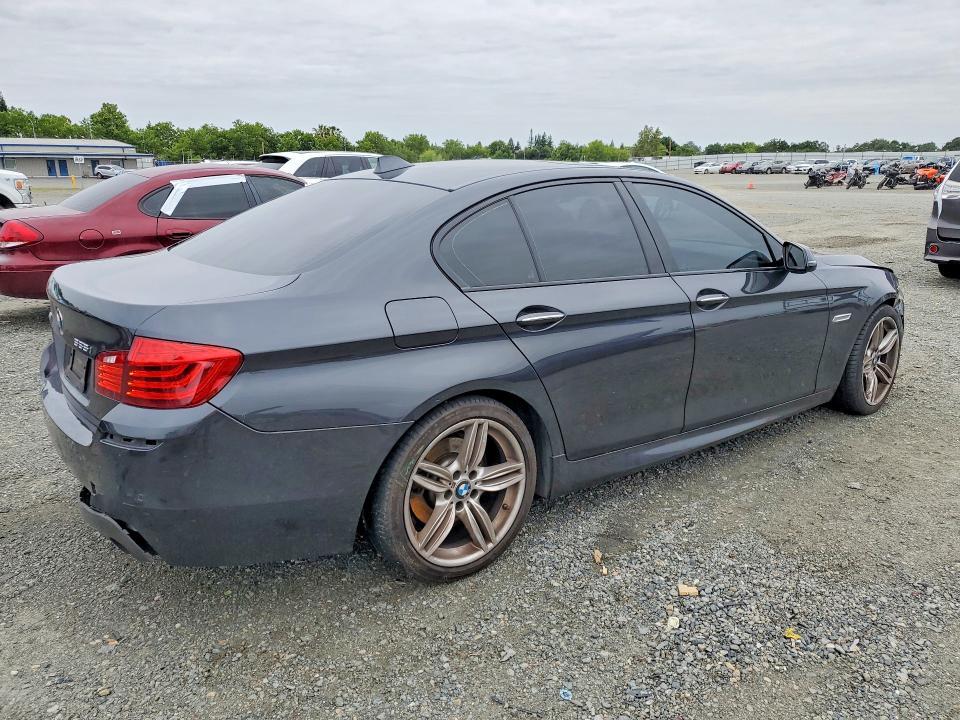 51700216 :رقم المزاد ، WBA5B1C55FD921819 vin ، 2015 Bmw 535 مزاد بيع