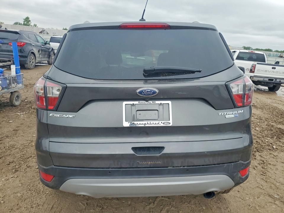 54250596 :رقم المزاد ، 1FMCU9JD4HUB52550 vin ، 2017 Ford Escape مزاد بيع