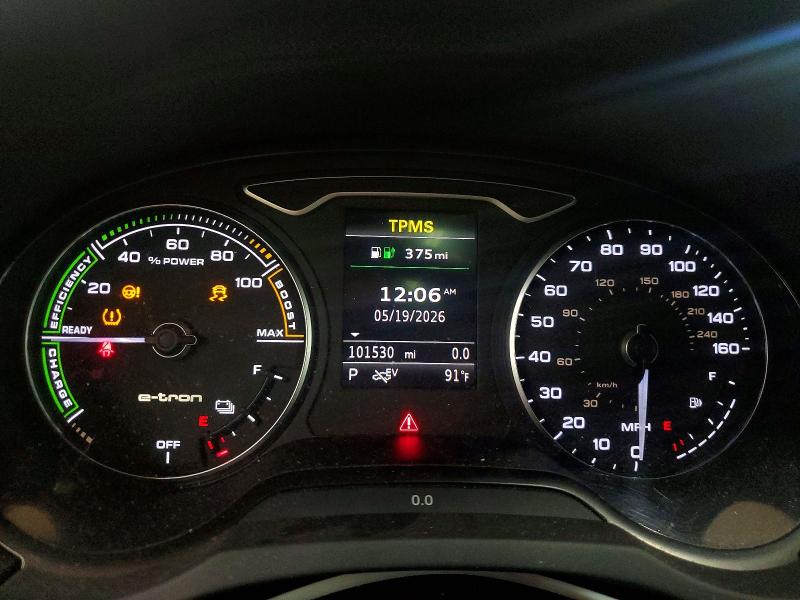 54294506 :رقم المزاد ، WAUUPBFF9JA092285 vin ، 2018 Audi A3 مزاد بيع