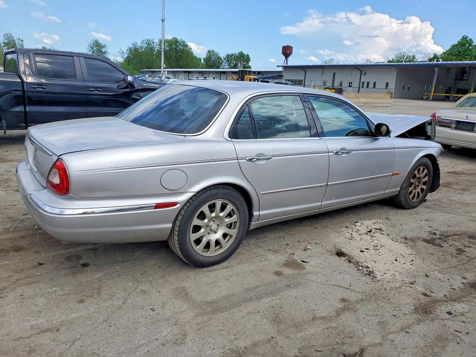 54612886 :رقم المزاد ، SAJWA71C24SG22199 vin ، 2004 Jaguar Xj8 مزاد بيع