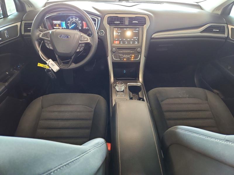 53582736 :رقم المزاد ، 3FA6P0HD9HR399280 vin ، 2017 Ford Fusion مزاد بيع