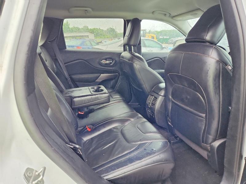 52611096 :رقم المزاد ، 1C4PJMDX8KD423544 vin ، 2019 Jeep Cherokee مزاد بيع