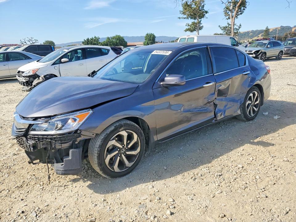 Aukcja sprzedaży 2017 Honda Accord, vin: 1HGCR2F7XHA068669, numer aukcji: 54322536