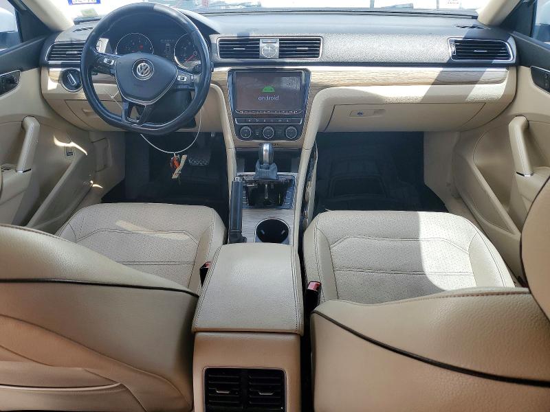 2017 Volkswagen Passat მანქანა იყიდება აუქციონზე, vin: 1VWBT7A3XHC072851, აუქციონის ნომერი: 51311556