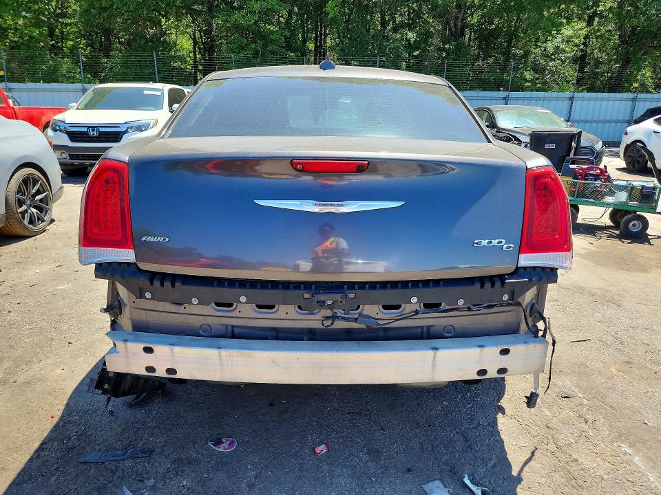 2015 Chrysler 300c მანქანა იყიდება აუქციონზე, vin: 2C3CCAKG6FH814425, აუქციონის ნომერი: 53593456