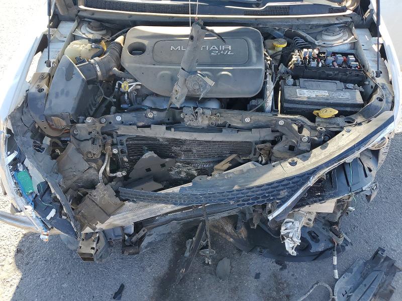 Продажа на аукционе авто 2015 Chrysler 200, vin: 1C3CCCAB4FN580150, номер лота: 53321996