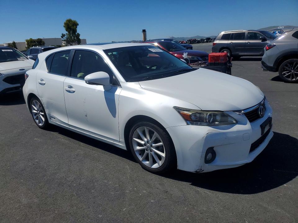 2013 Lexus Ct მანქანა იყიდება აუქციონზე, vin: JTHKD5BHXD2147867, აუქციონის ნომერი: 51909596