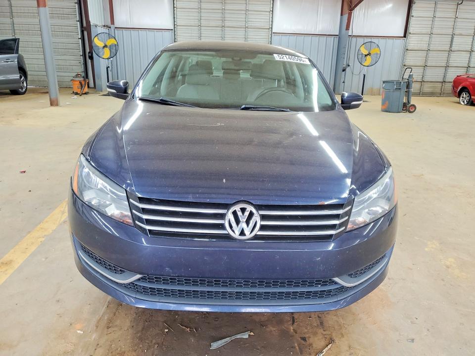 Продажа на аукционе авто 2013 Volkswagen Passat, vin: 1VWBH7A31DC139915, номер лота: 52140596