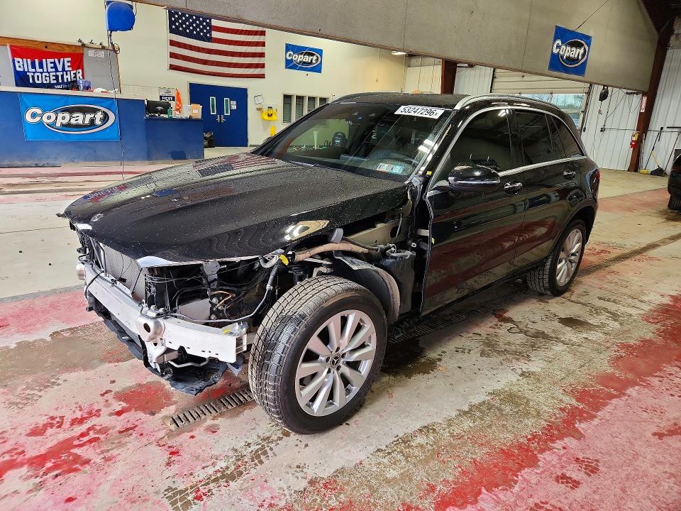 53247296 :رقم المزاد ، WDC0G8EB2LF682556 vin ، 2020 Mercedes-benz Glc مزاد بيع