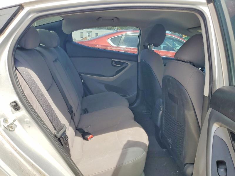 2015 Hyundai Elantra მანქანა იყიდება აუქციონზე, vin: 5NPDH4AE6FH581656, აუქციონის ნომერი: 52449636