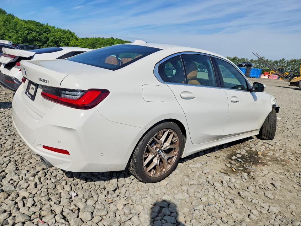 53255336 :رقم المزاد ، 3MW89CW02S8F79211 vin ، 2025 Bmw 330xi مزاد بيع