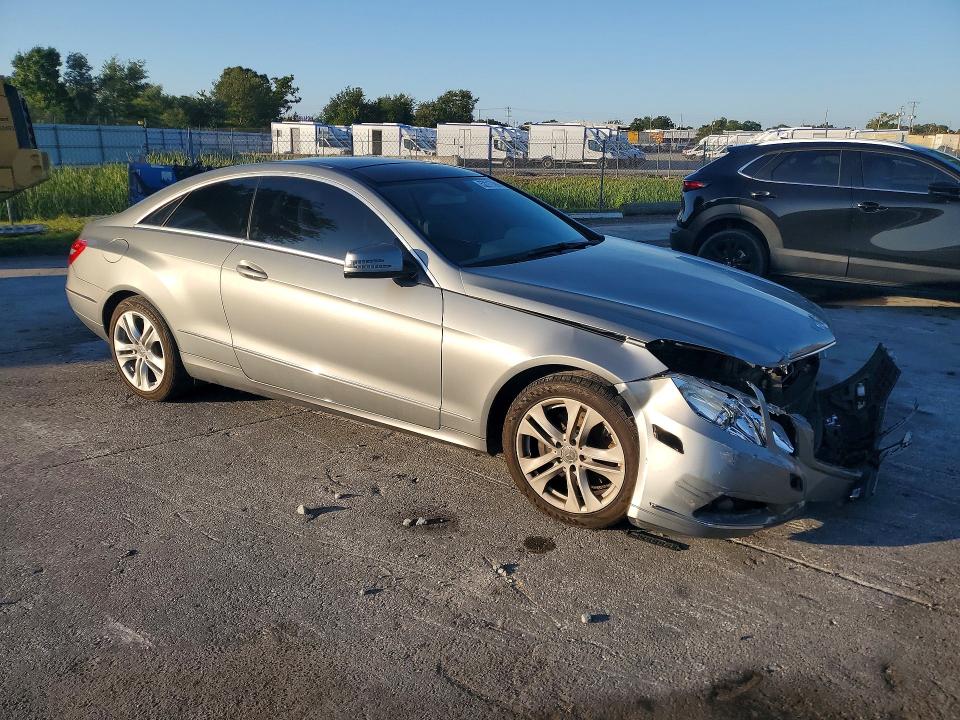 Aukcja sprzedaży 2010 Mercedes-benz E, vin: WDDKJ5GB2AF051207, numer aukcji: 52217386