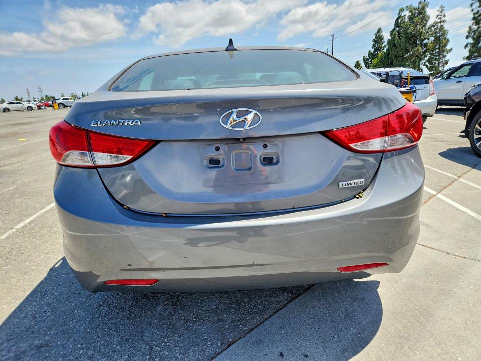 54007876 :رقم المزاد ، 5NPDH4AE4DH284995 vin ، 2013 Hyundai Elantra مزاد بيع