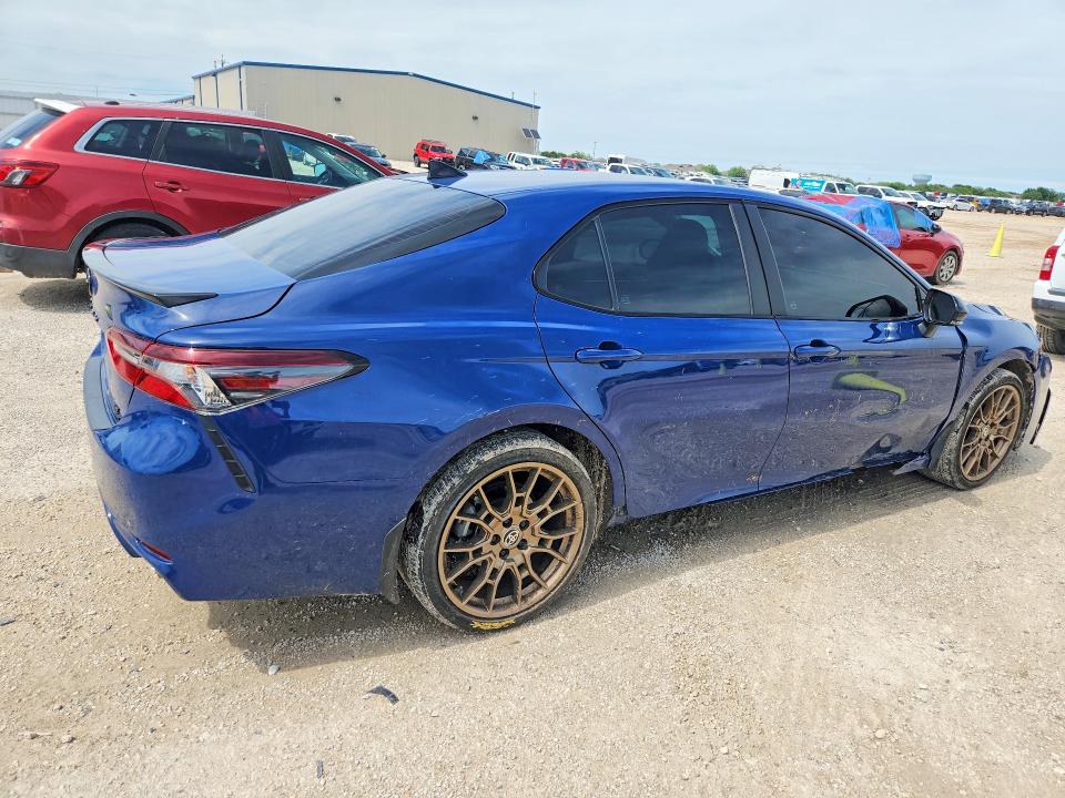 55096936 :رقم المزاد ، 4T1T11BK1RU129249 vin ، 2024 Toyota Camry مزاد بيع