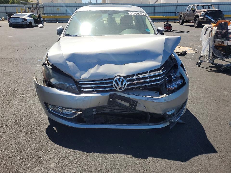 2013 Volkswagen Passat მანქანა იყიდება აუქციონზე, vin: 1VWCP7A36DC009068, აუქციონის ნომერი: 52958646