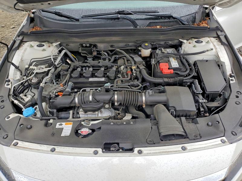 2018 Honda Accord მანქანა იყიდება აუქციონზე, vin: 1HGCV1F4XJA032837, აუქციონის ნომერი: 55015106