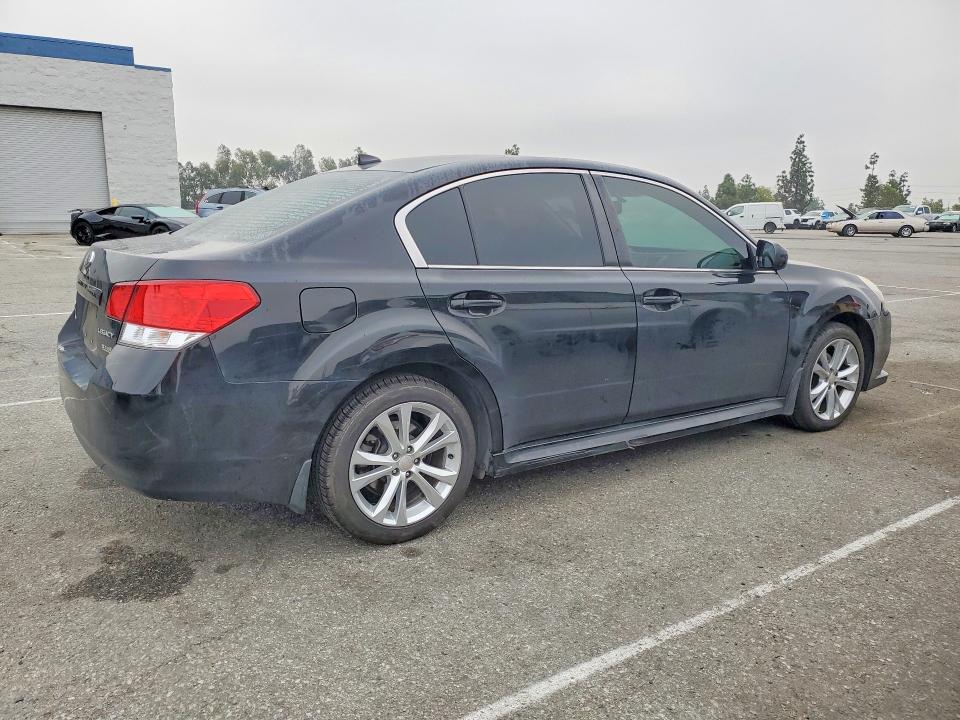 52948866 :رقم المزاد ، 4S3BMBC62E3019776 vin ، 2014 Subaru Legacy مزاد بيع