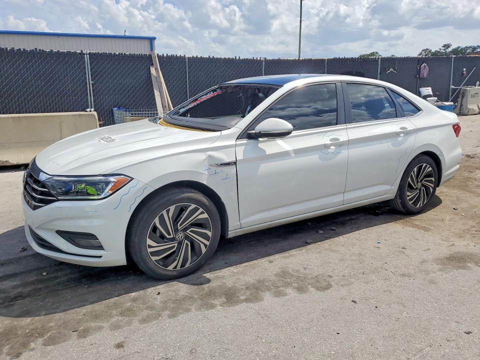 54261306 :رقم المزاد ، 3VWGB7BUXLM064451 vin ، 2020 Volkswagen Jetta مزاد بيع