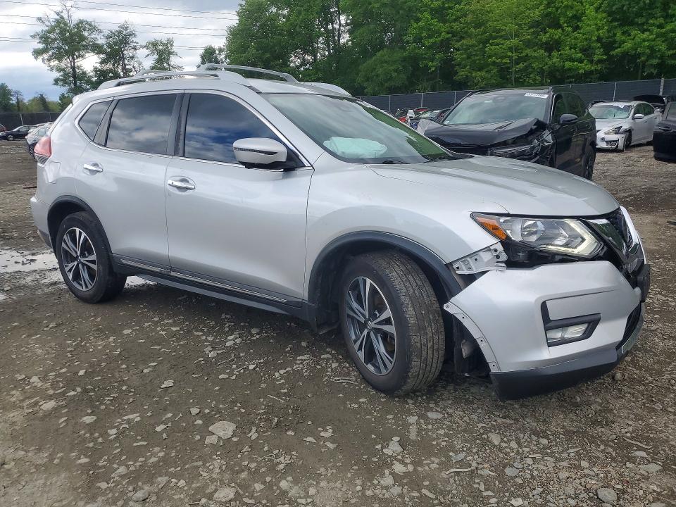 53407996 :رقم المزاد ، 5N1AT2MT9JC834923 vin ، 2018 Nissan Rogue مزاد بيع