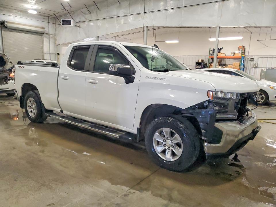 Продажа на аукционе авто 2020 Chevrolet Silverado, vin: 1GCRYDED3LZ364450, номер лота: 53702316