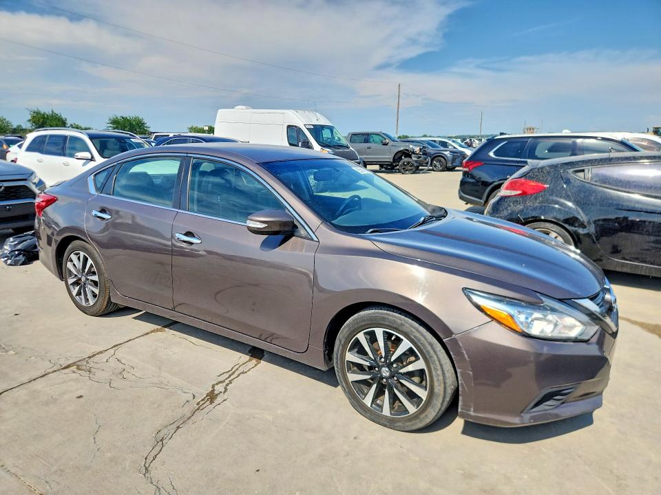 55141266 :رقم المزاد ، 1N4AL3AP9HC179129 vin ، 2017 Nissan Altima مزاد بيع