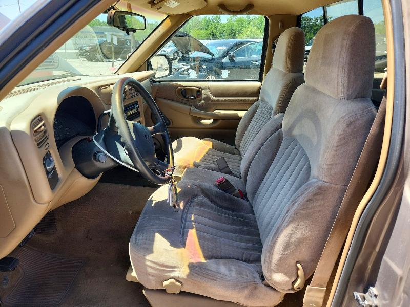 53249196 :رقم المزاد ، 1GCCS14X5X8133045 vin ، 1999 Chevrolet S Truck مزاد بيع