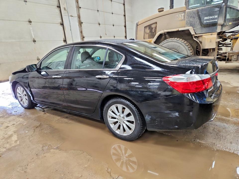 Продажа на аукционе авто 2015 Honda Accord, vin: 1HGCR2F81FA091862, номер лота: 53407466