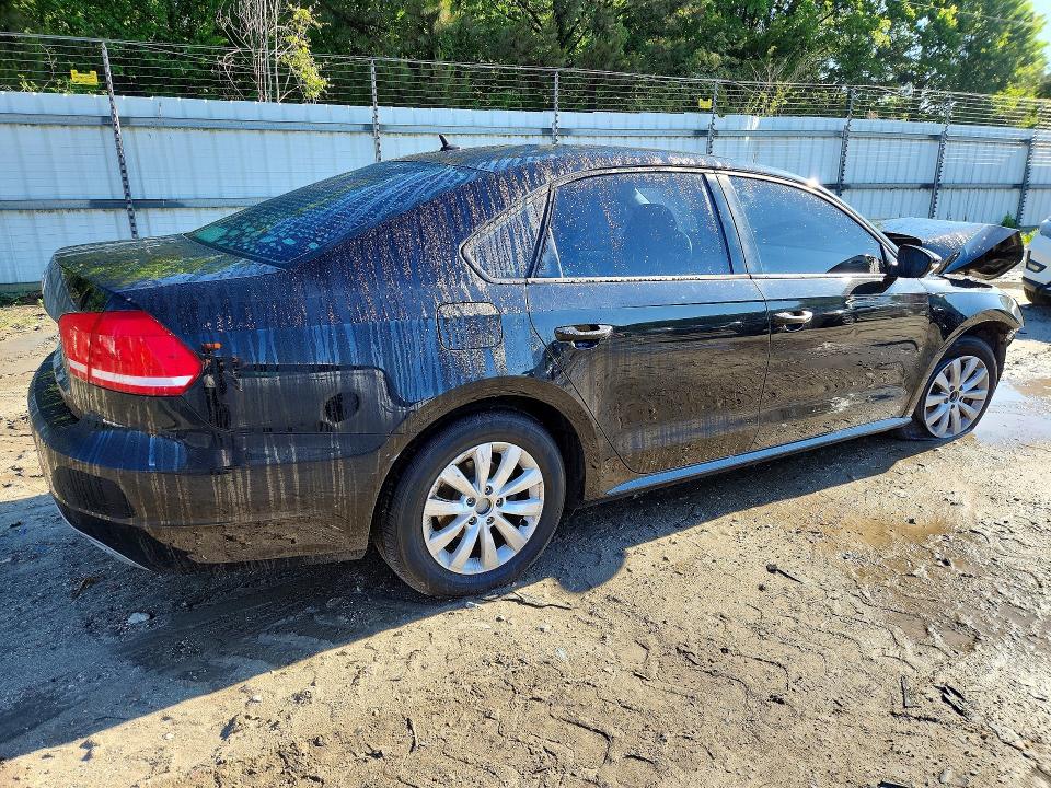 2012 Volkswagen Passat მანქანა იყიდება აუქციონზე, vin: 1VWAP7A31CC073458, აუქციონის ნომერი: 52705836